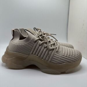 CUSHIONAIRE Women's Knit Sneaker +Memory Foam 6 TAUPE/NUDE